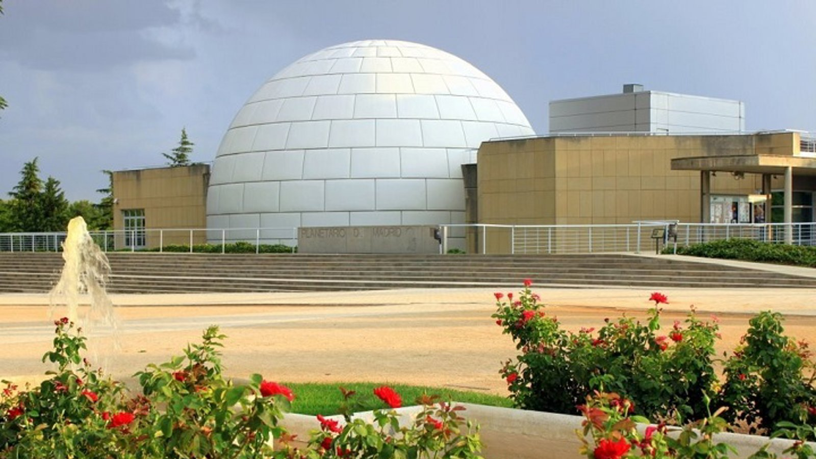 El Planetario de Madrid convoca hasta el 22 de julio su sexto premio de novela corta sobre astronomía