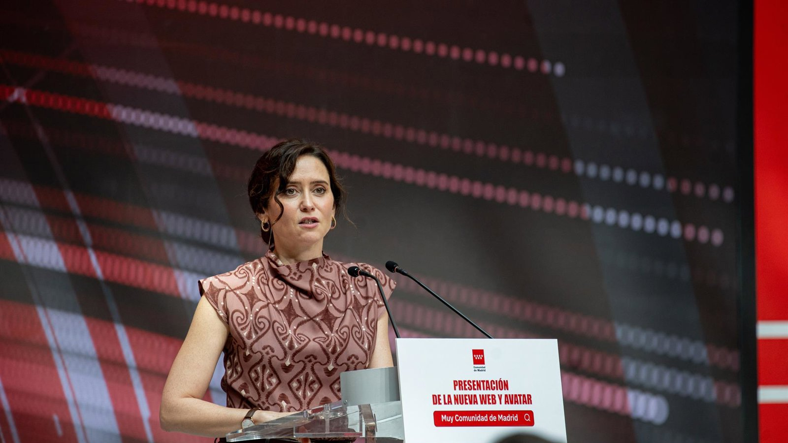 La Comunidad renueva su portal institucional y estrena el avatar 'Sol' creado con IA