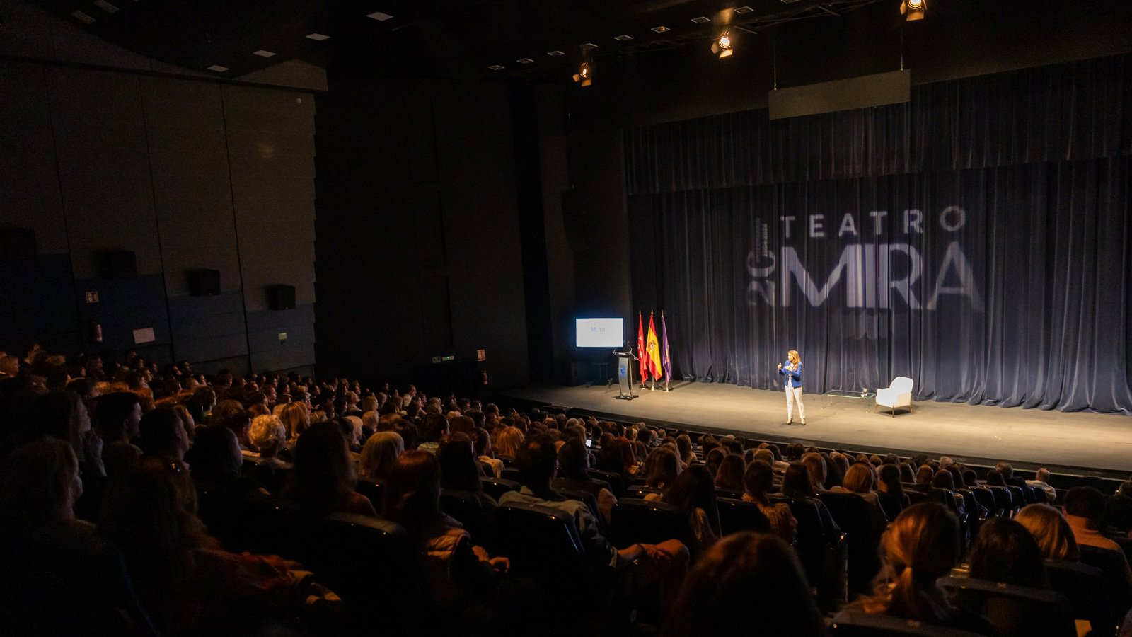 Pozuelo inaugura 'Pozuelo en Mente' con una charla de Marian Rojas ante 600 asistentes