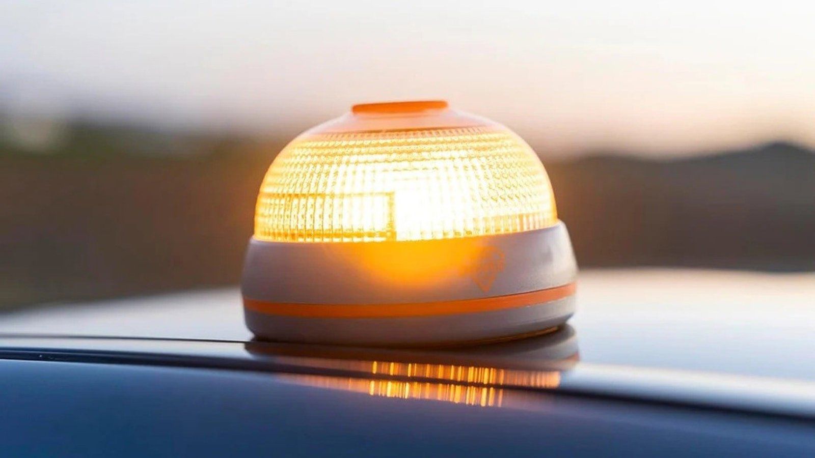 Dolors Montserrat acusa a la Comisión Europea de no investigar posibles irregularidades en las balizas V16