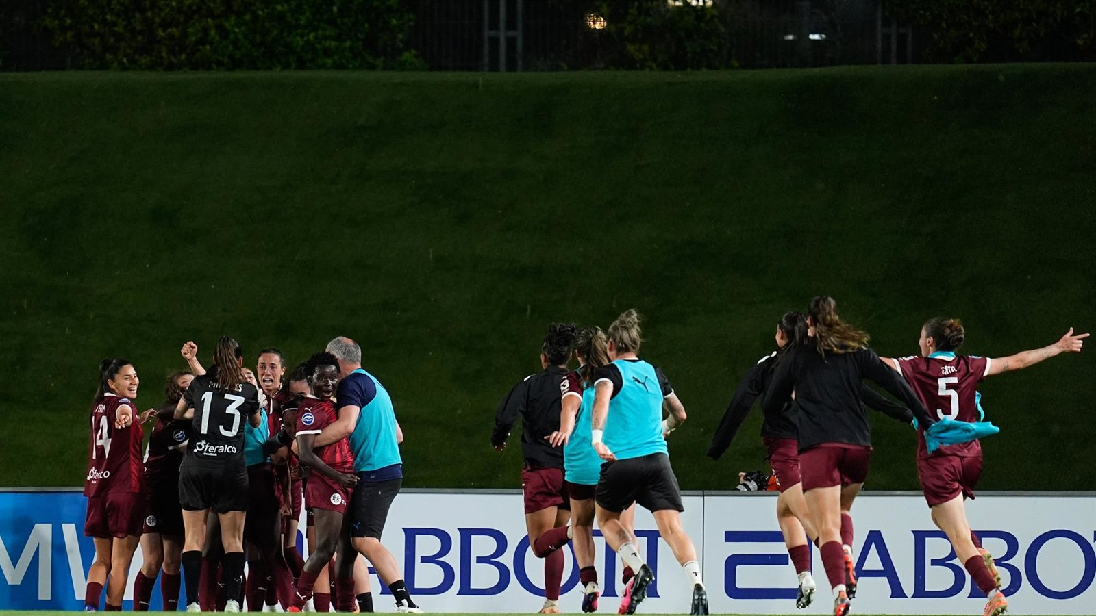 El Real Madrid pincha ante el DUX Logroño y aprieta la lucha por el subcampeonato en la Liga F