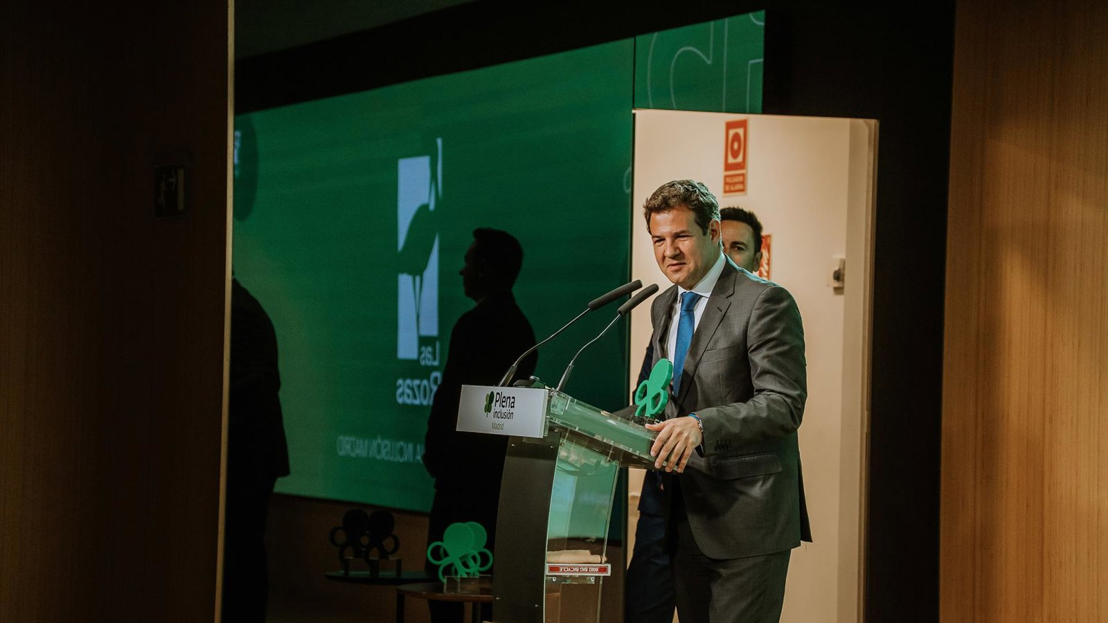 El Ayuntamiento de Las Rozas recibe el reconocimiento de Plena Inclusión por su compromiso con la inclusión de personas con discapacidad intelectual