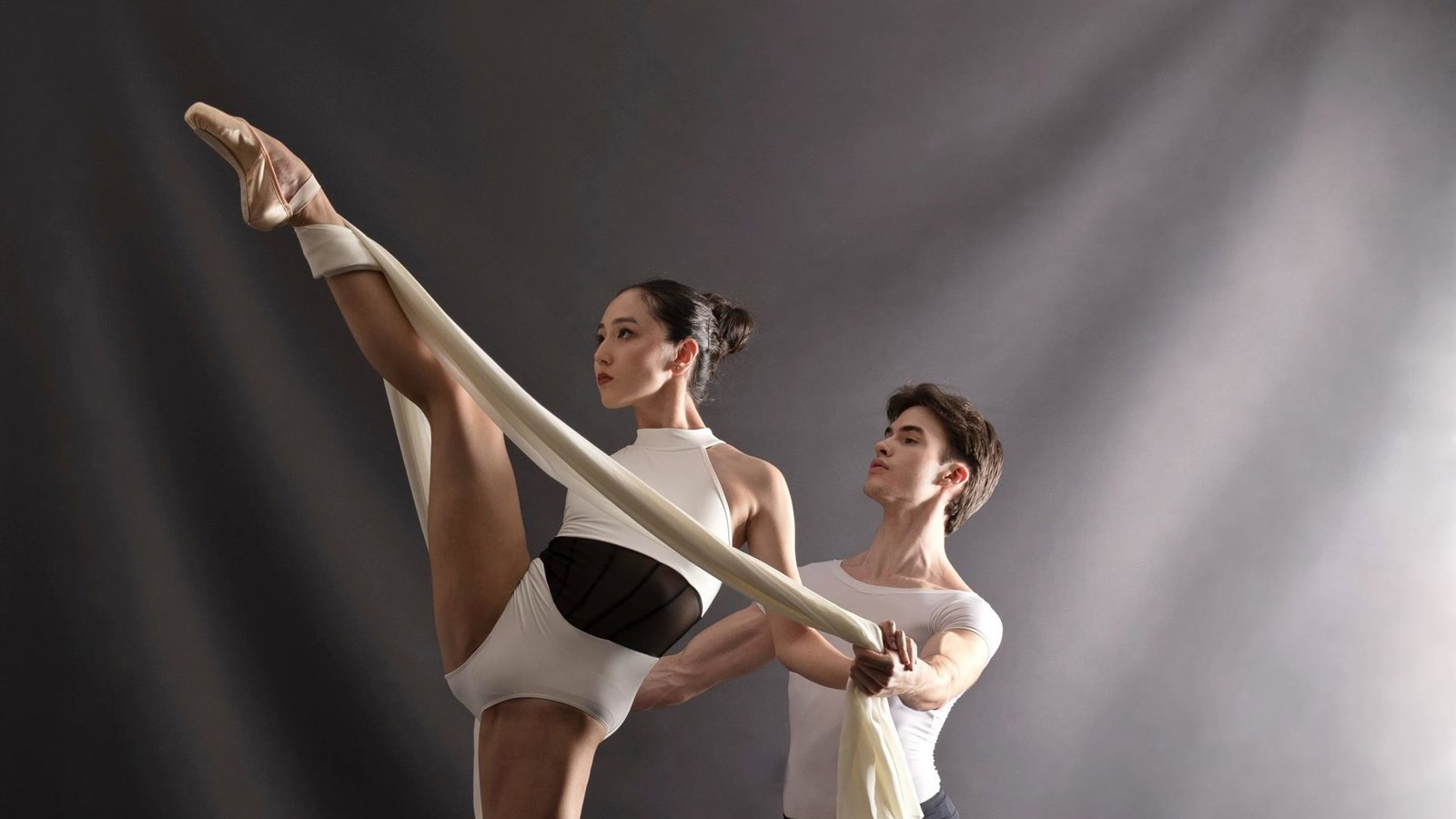 Las Rozas celebra el Día Internacional de la Danza con la exposición Gabriel Asensio. Esencia de la Danza y una gala de la Escuela Municipal Pilar López