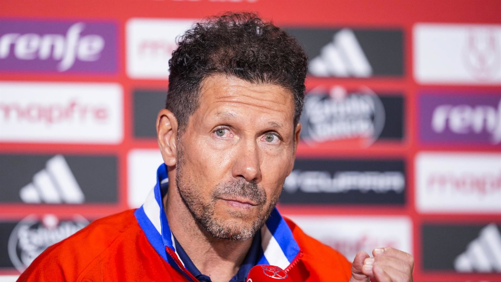 Simeone centra al Atlético en el Athletic antes del duelo ante el Arsenal