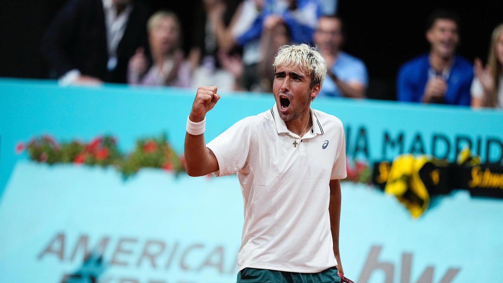 Daniel Mérida sigue brillando en Madrid y se mete en tercera ronda del Mutua Open