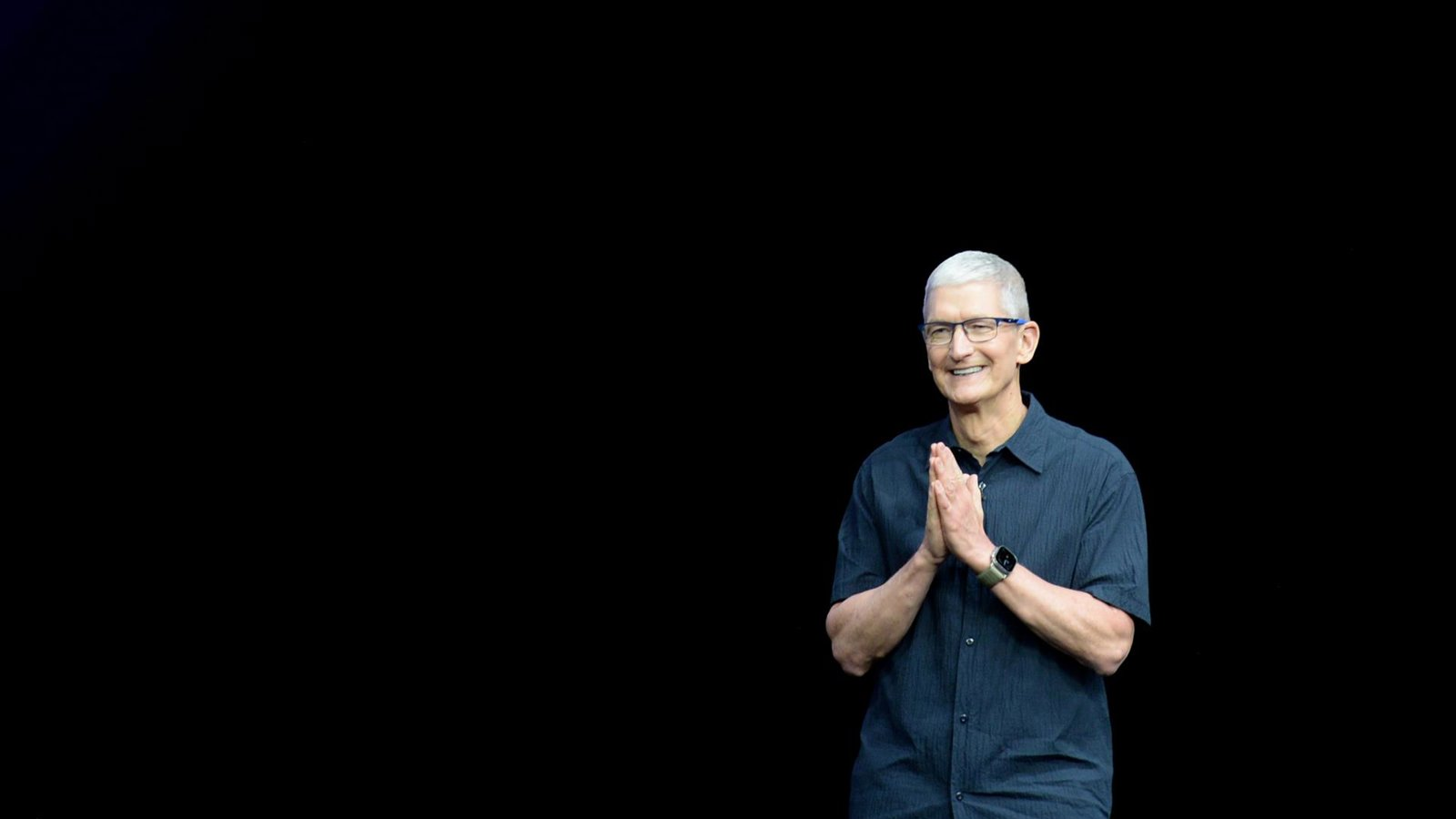 Tim Cook deja su cargo como CEO de Apple