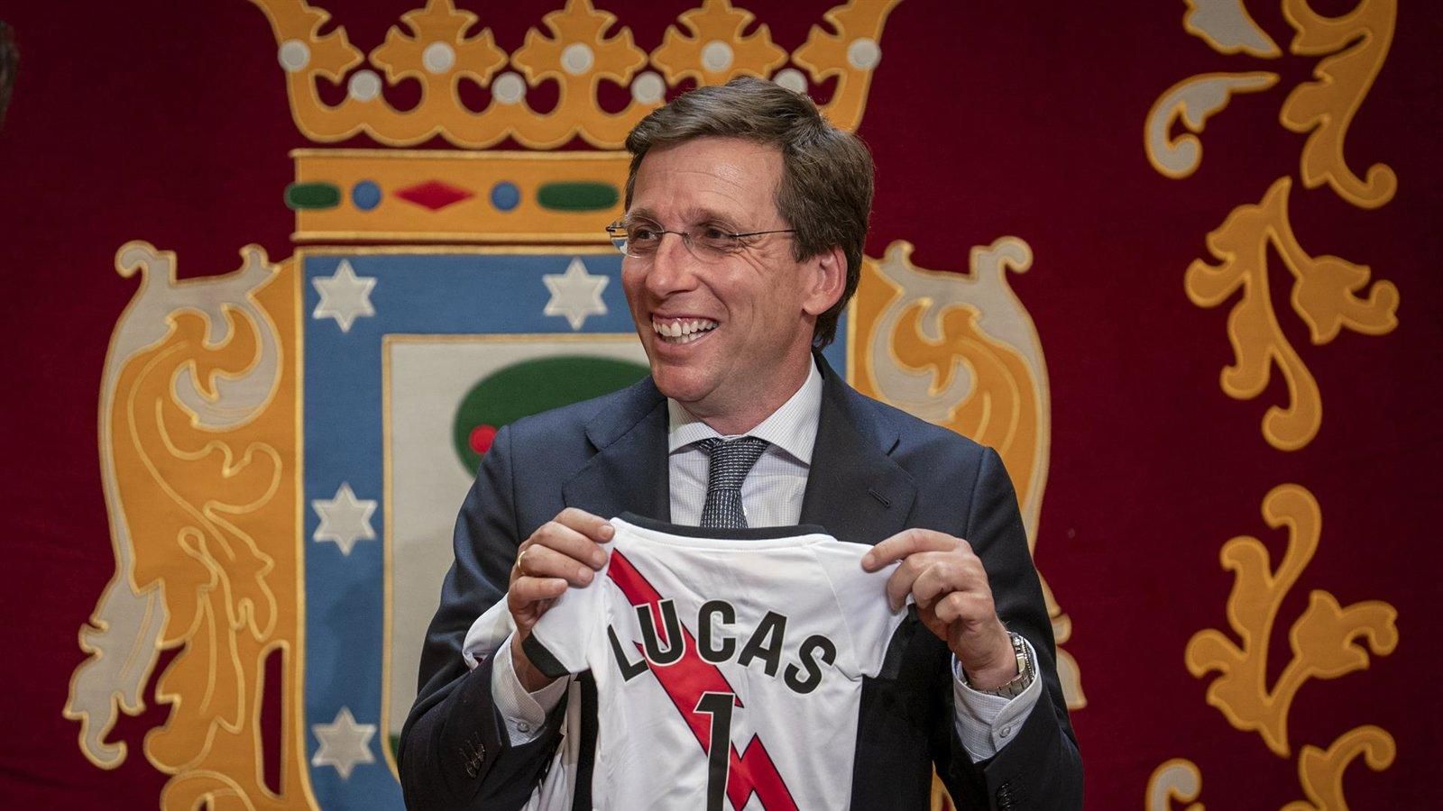 Almeida sitúa al Rayo Vallecano como el primer equipo de Madrid