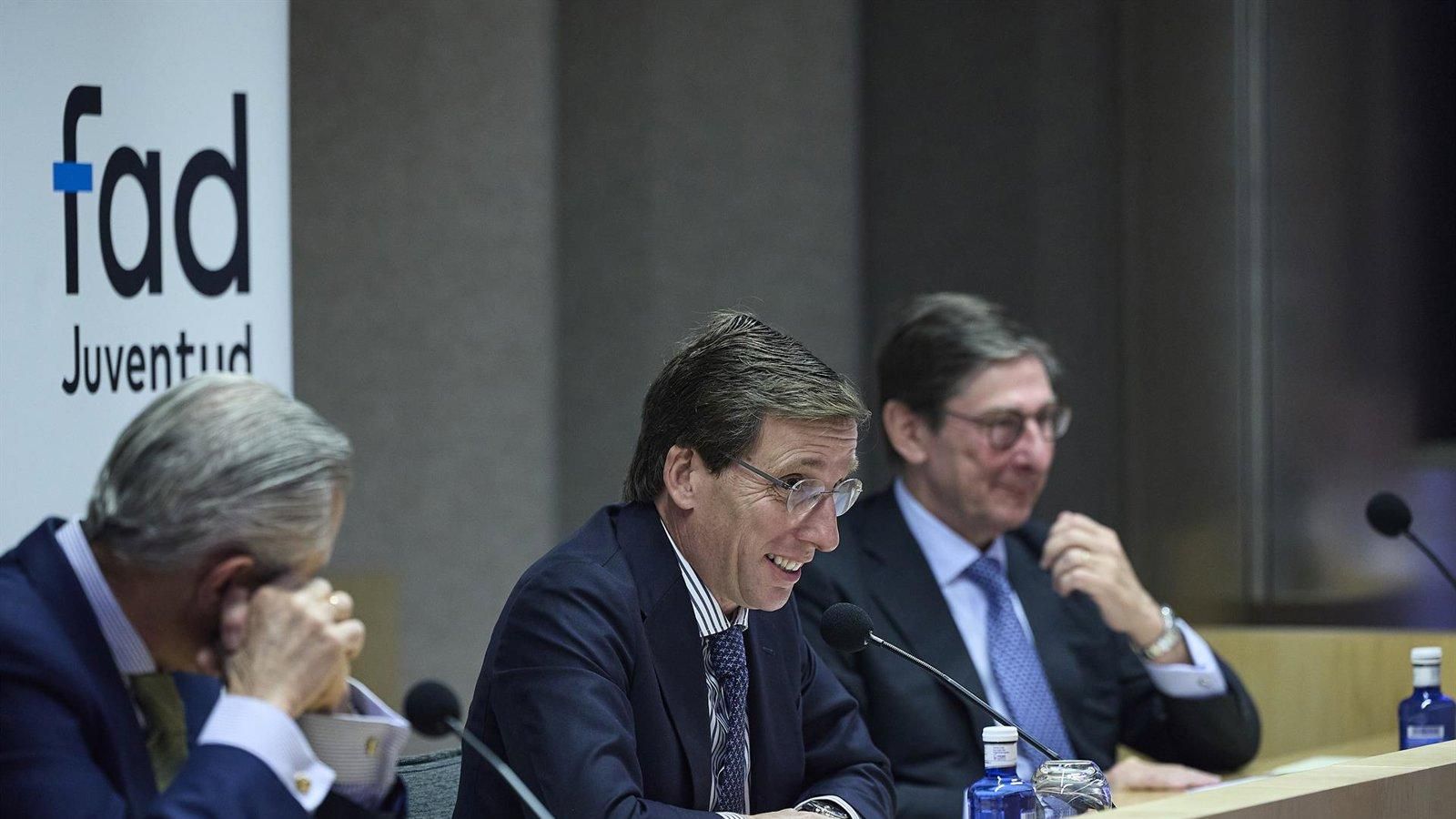 Madrid estudiará dedicar una calle o plaza a Gutiérrez Mellado como parte 