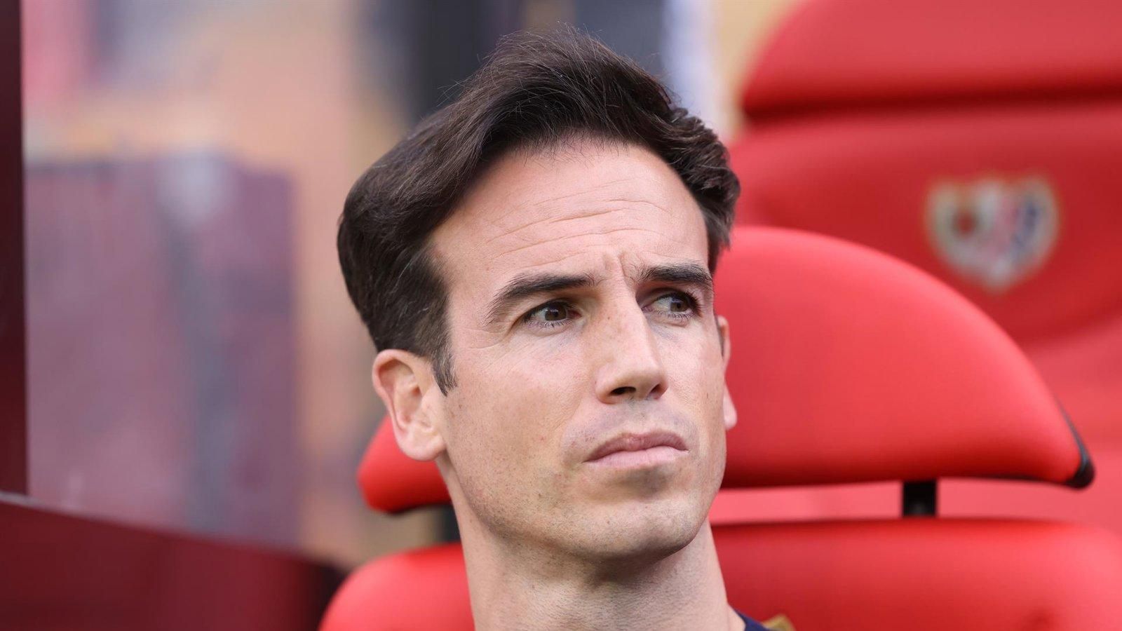 Íñigo Pérez deja el Rayo Vallecano tras dos temporadas y media