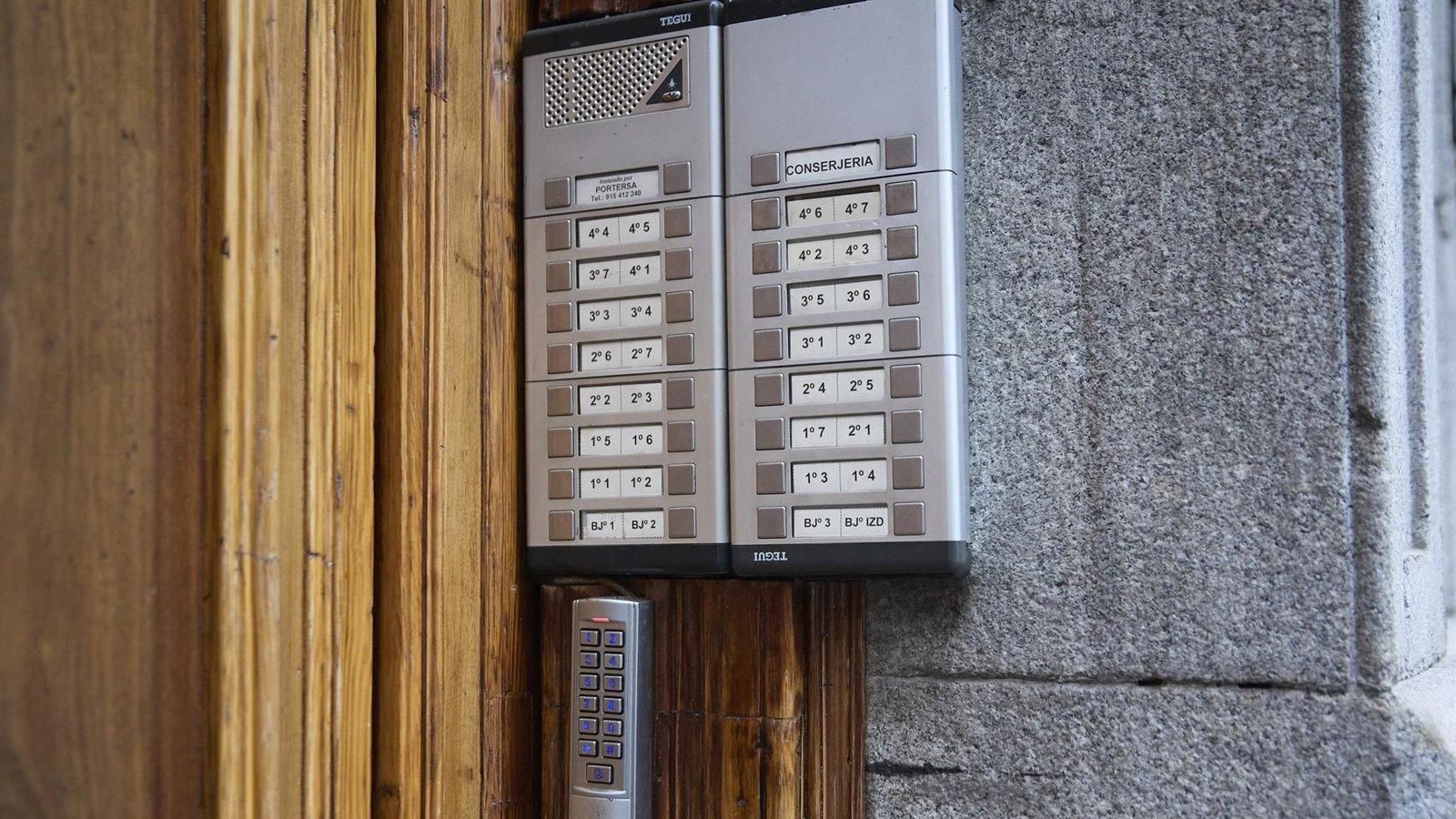 El Ayuntamiento de Madrid recupera 323 pisos turísticos ilegales y refuerza las sanciones