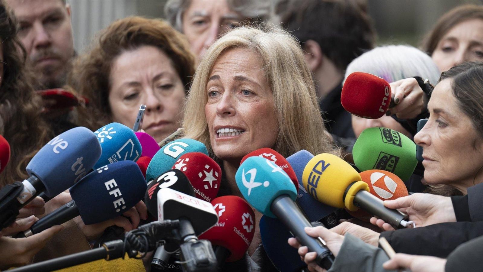 Rocío Albert acusa a Sheinbaum de "presionar" para apartar a Ayuso de los Premios Platino
