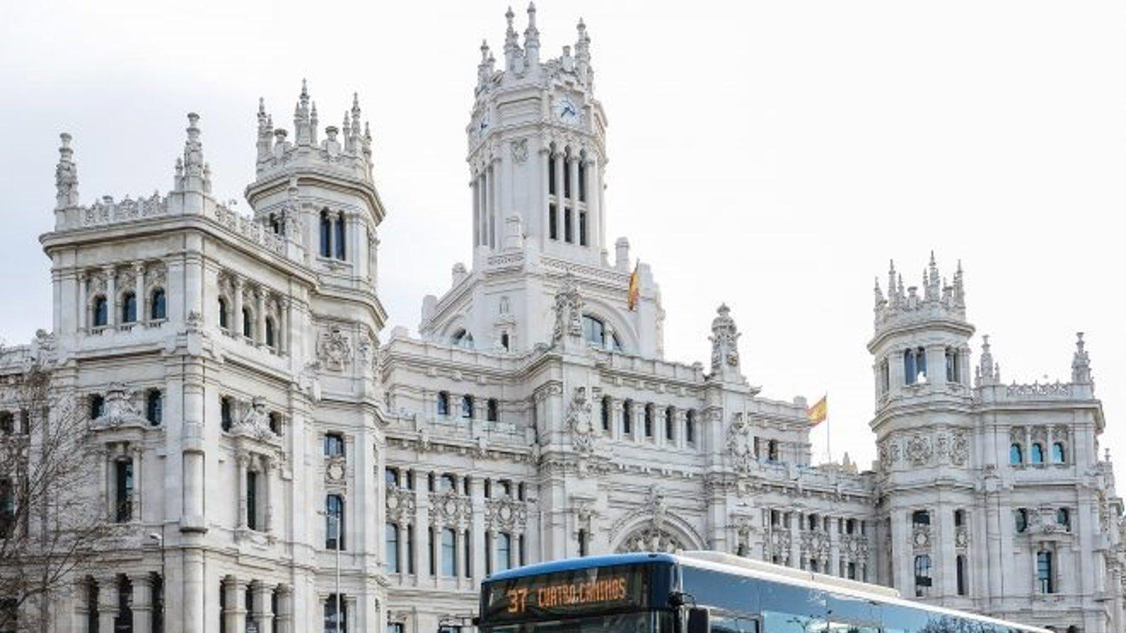 Manifestación por la vivienda en Madrid altera 26 líneas de la EMT