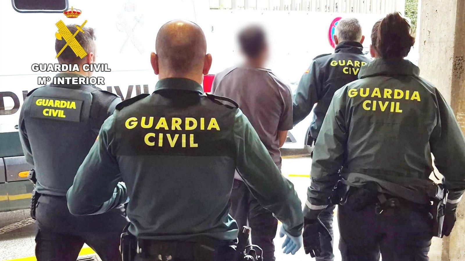 Detenido en Madrid por estafar cerca de 50.000€ suplantando a un arquitecto técnico