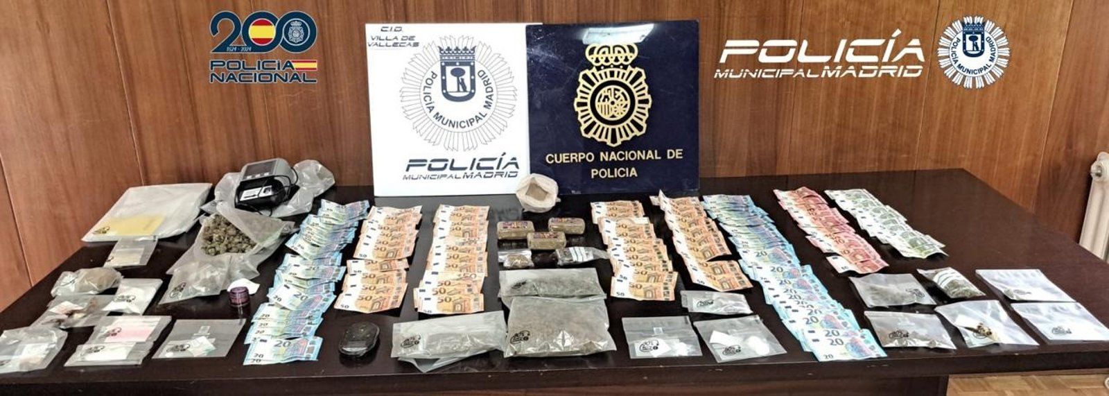 Desmantelan un narcopiso en Villa de Vallecas y detienen a tres hombres