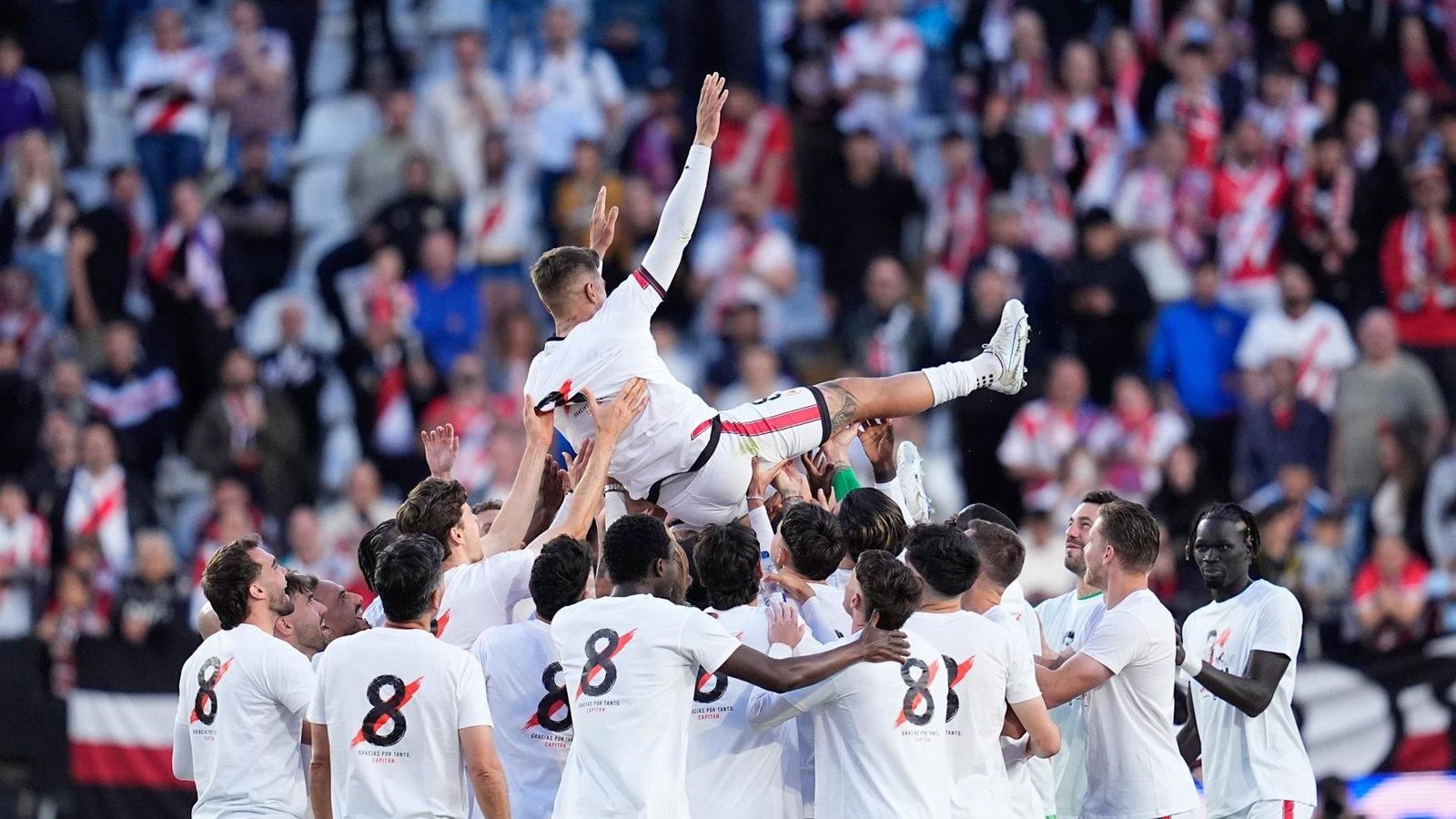 Vallecas tendrá pantallas gigantes para ver la final del Rayo ante el Crystal Palace