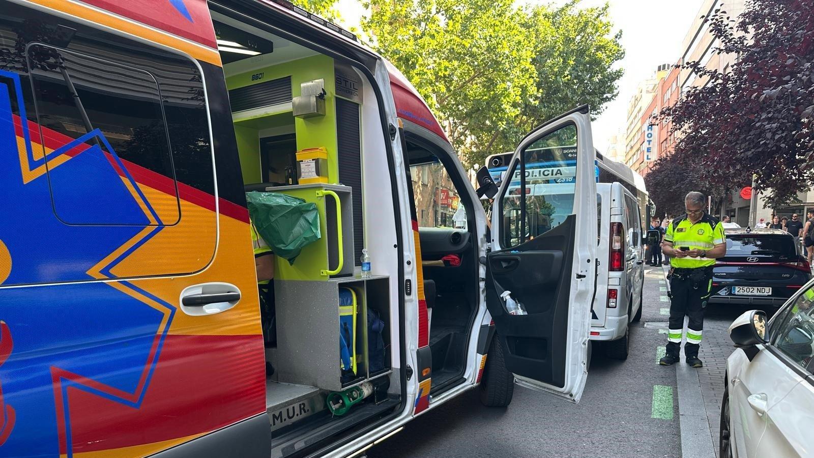 Un hombre de 86 años, grave tras ser arrollado por un autobús en Chamartín