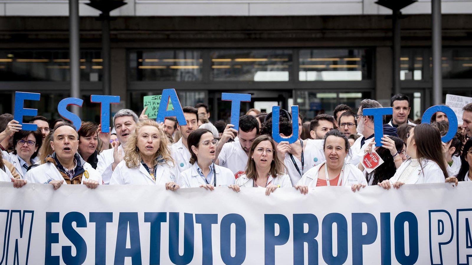 Los médicos madrileños retoman el lunes la huelga por el Estatuto Marco
