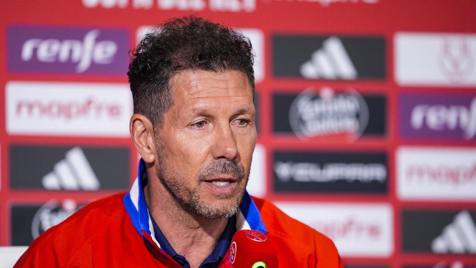 Simeone elogia a Guardiola y mira al tercer puesto ante el Villarreal