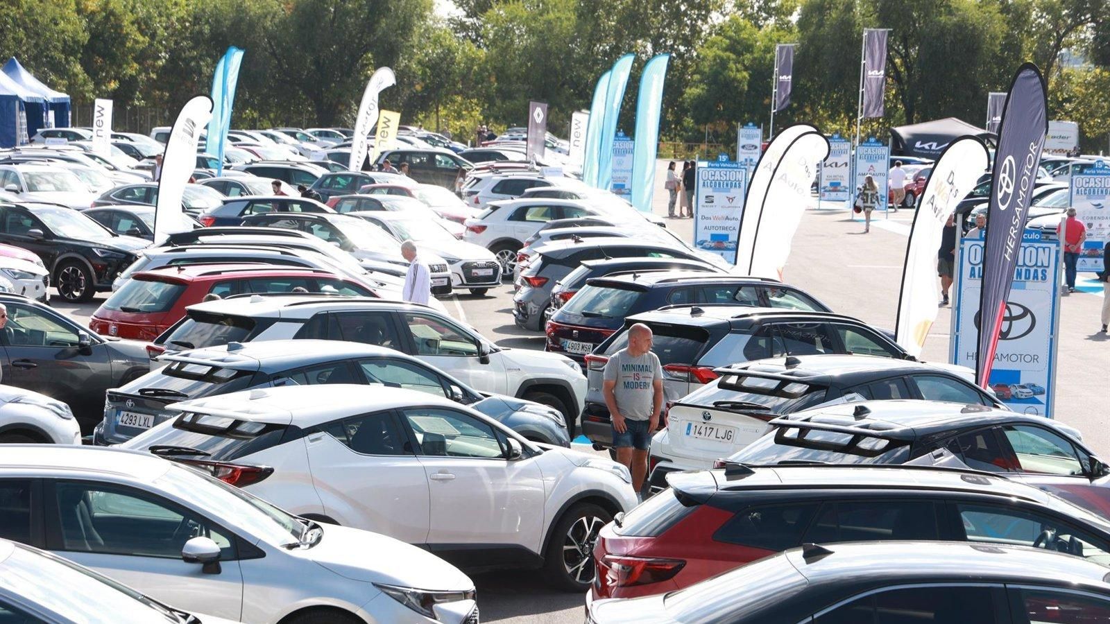 Las ventas de coches usados crece en la región hasta abril