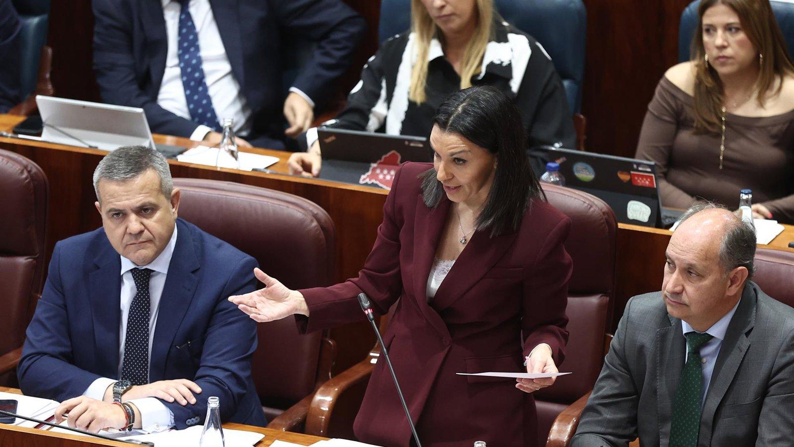 Zarzalejo acusa a la izquierda de alentar la huelga infantil "con mentiras"