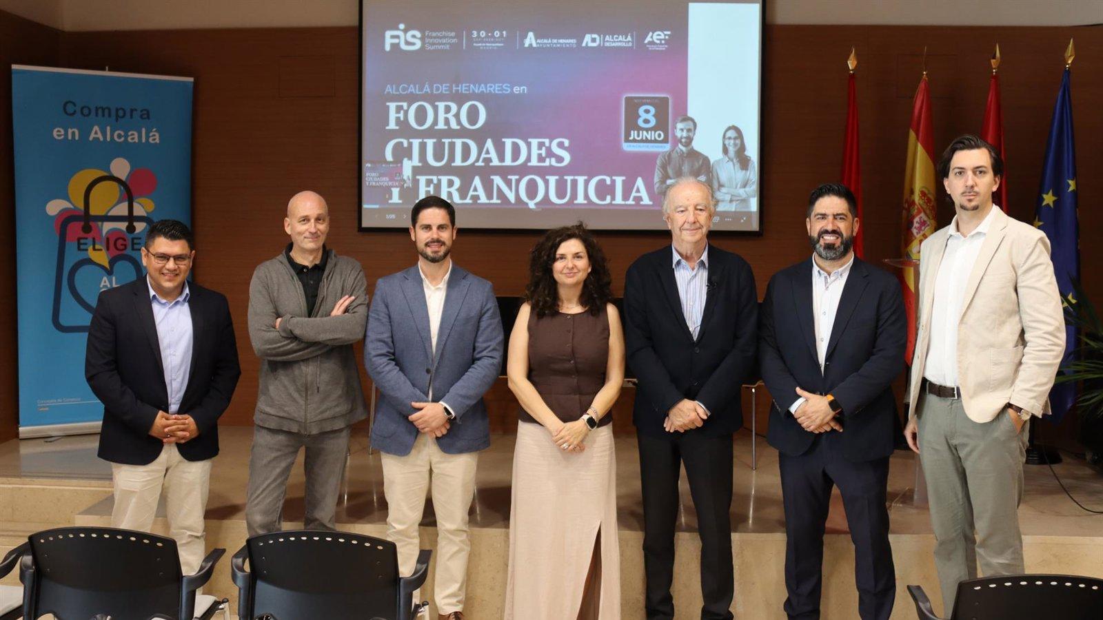 Alcalá impulsa la franquicia como vía de crecimiento económico