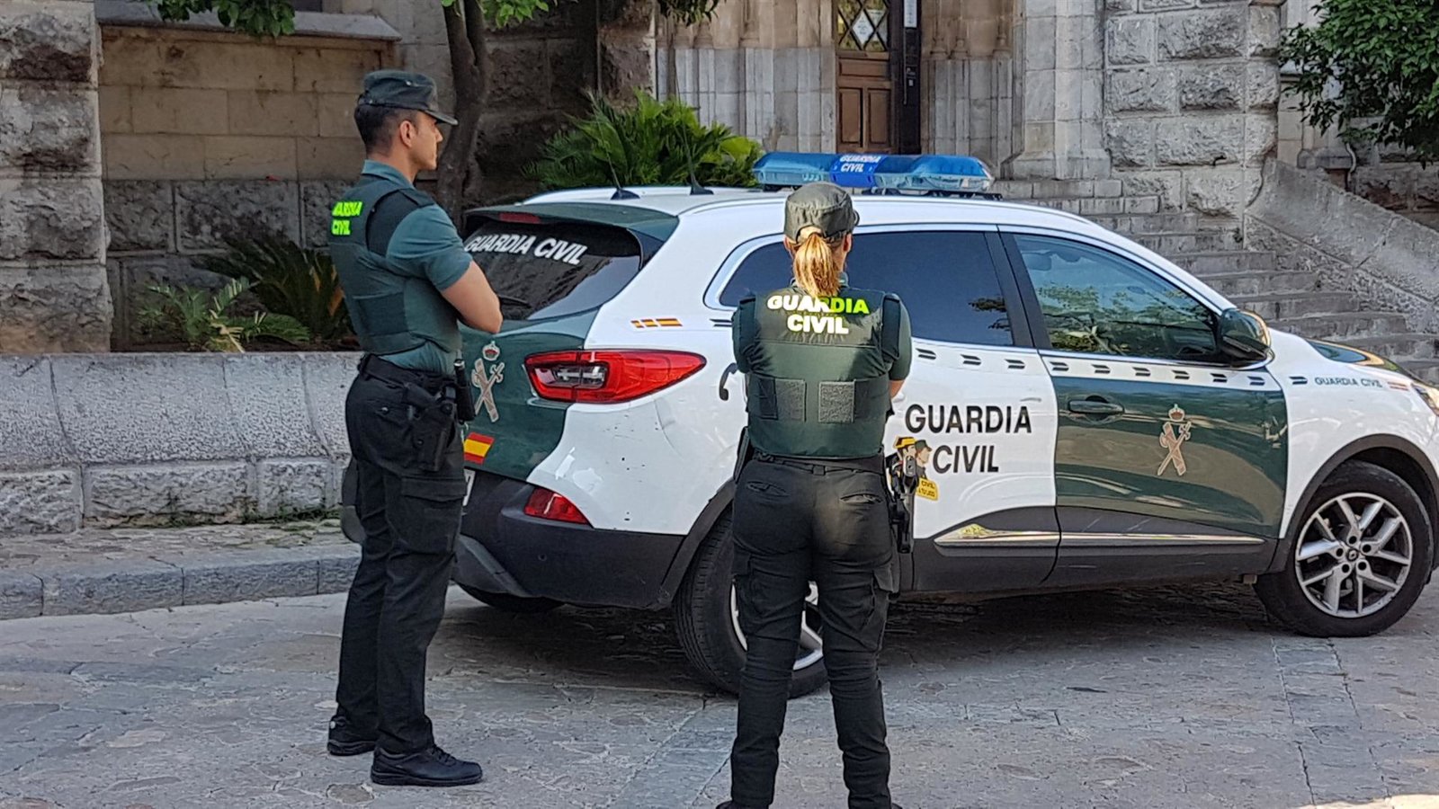La Guardia Civil detiene en Arganda del Rey a dos personas con recetas falsas y ansiolíticos