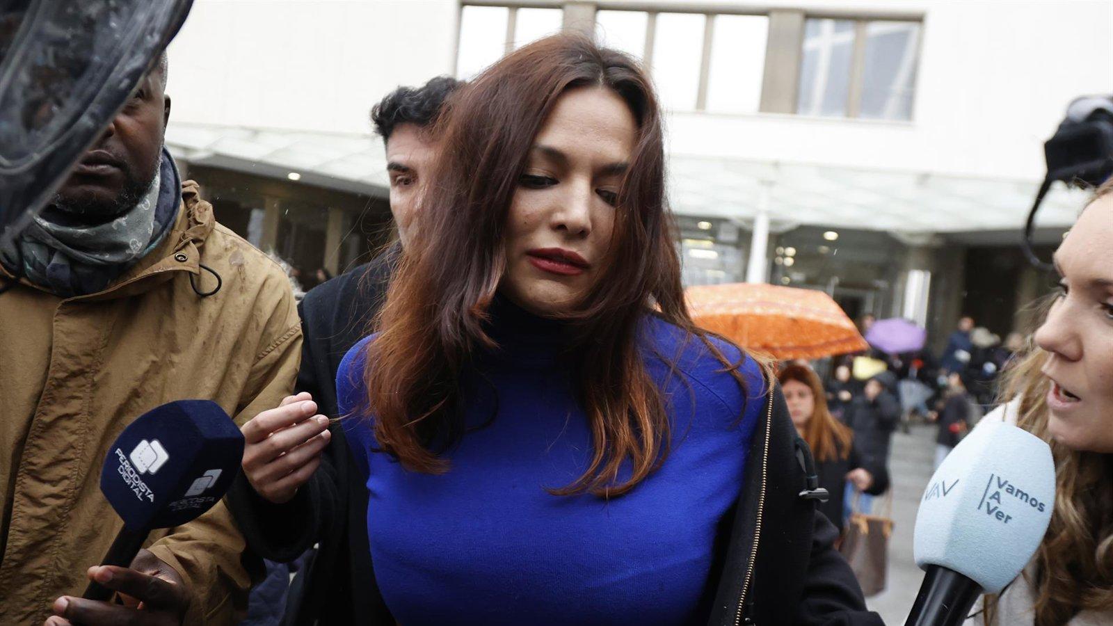Ordenan detener a Elisa Mouliaá por no ir al juzgado