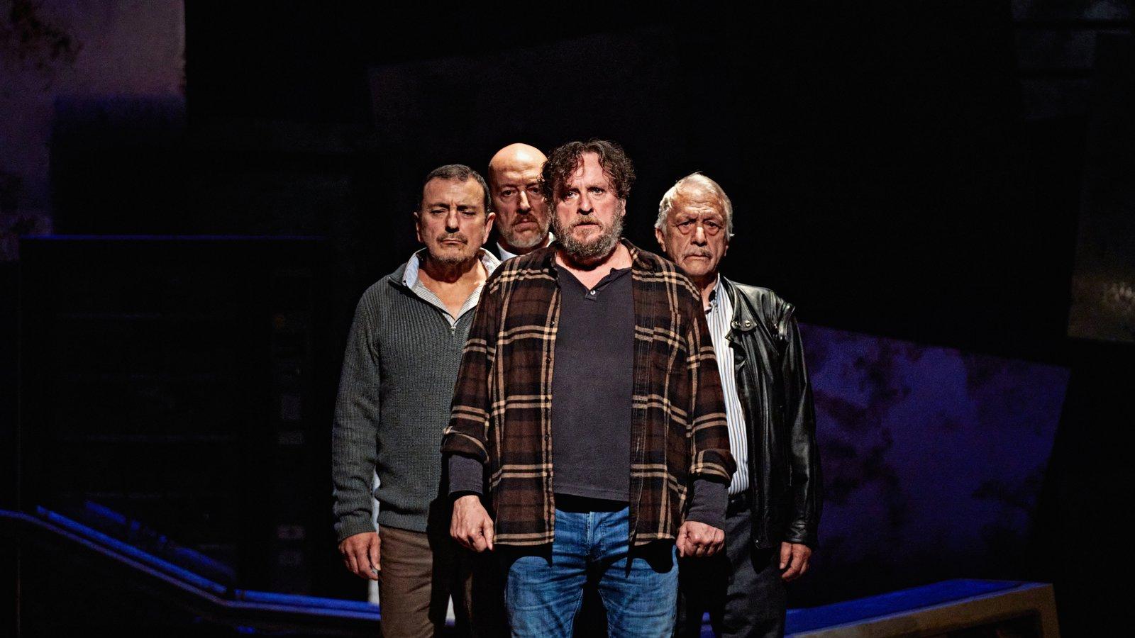 'Los lunes al sol' hasta el 28 de junio en Teatros del Canal con una reflexión sobre empleo y comunidad