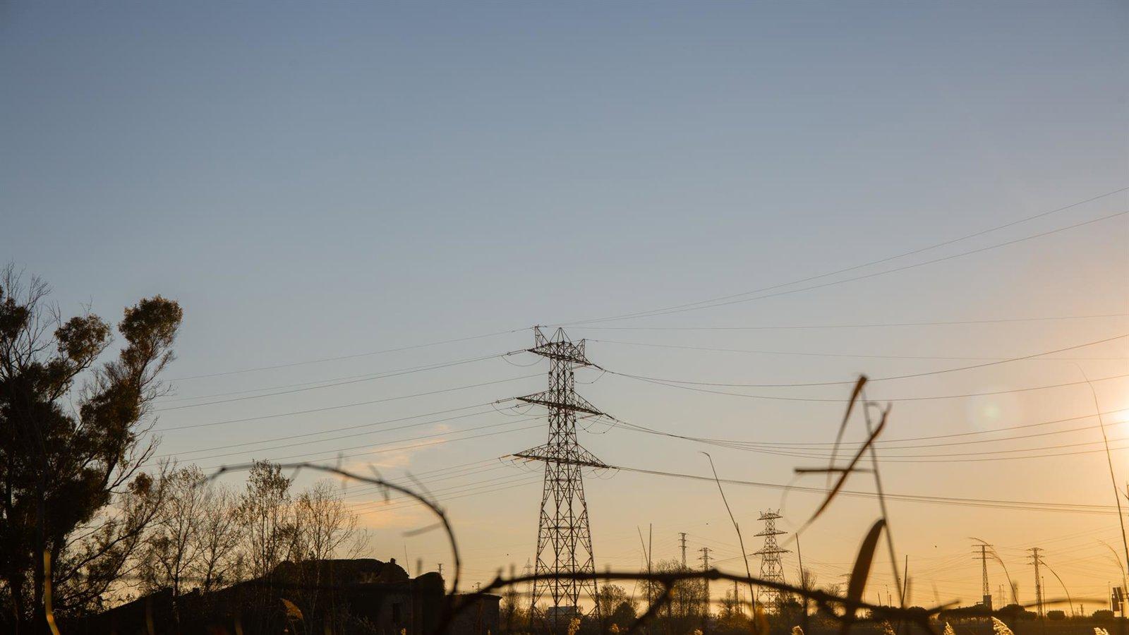 El precio de la luz se dispara en plena ola de calor