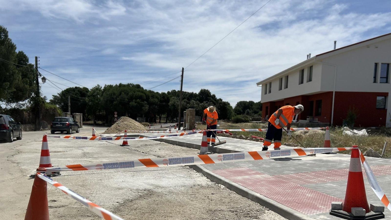 Fresnedillas y Zarzalejo reciben casi 750.000 euros para renovar sus calles