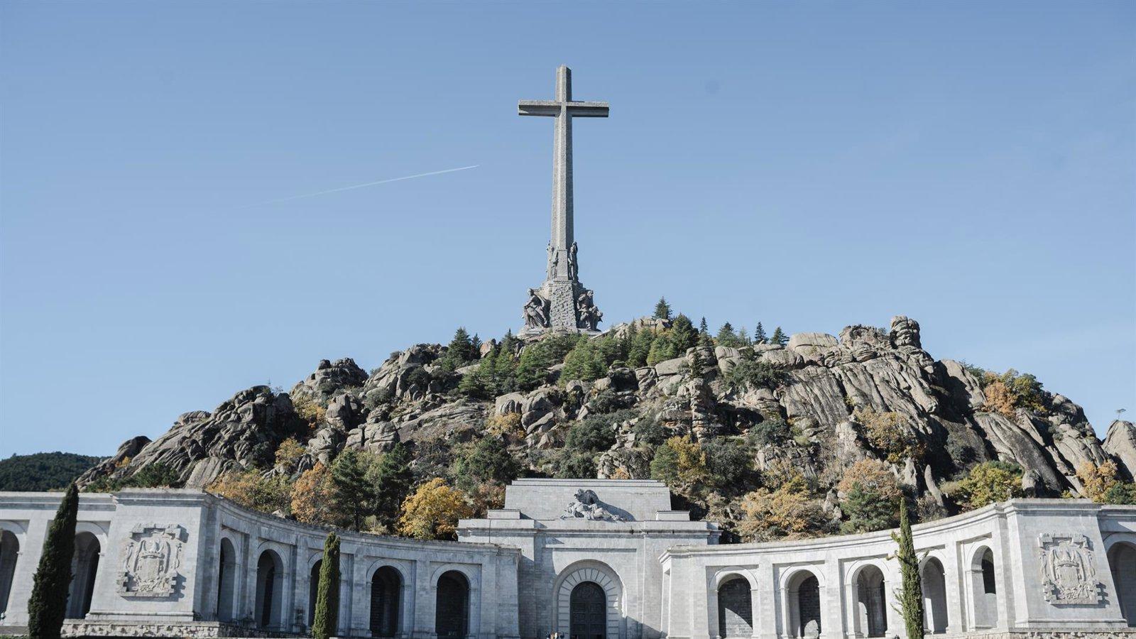 El TSJM paraliza los sondeos en el Valle de los Caídos