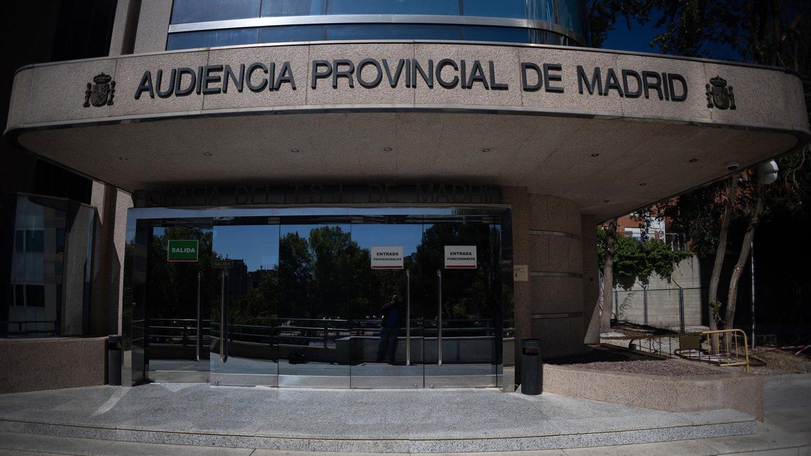El TSJM confirma la condena por pintar una esvástica junto a una sinagoga de Chamberí