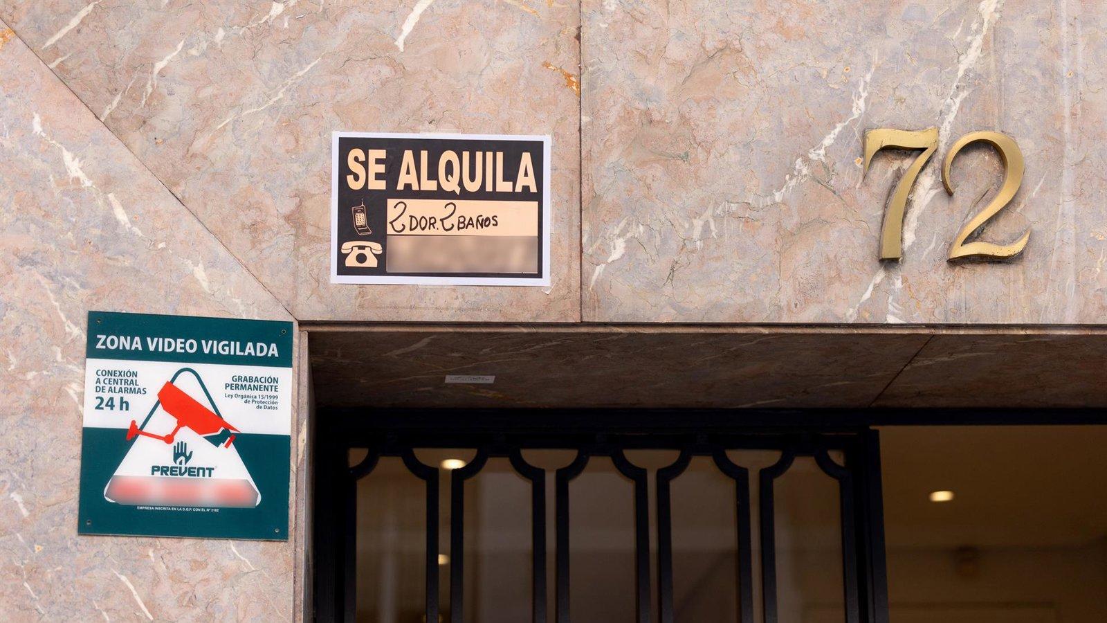 La oferta de alquiler en España cae un 3,35% durante 2026