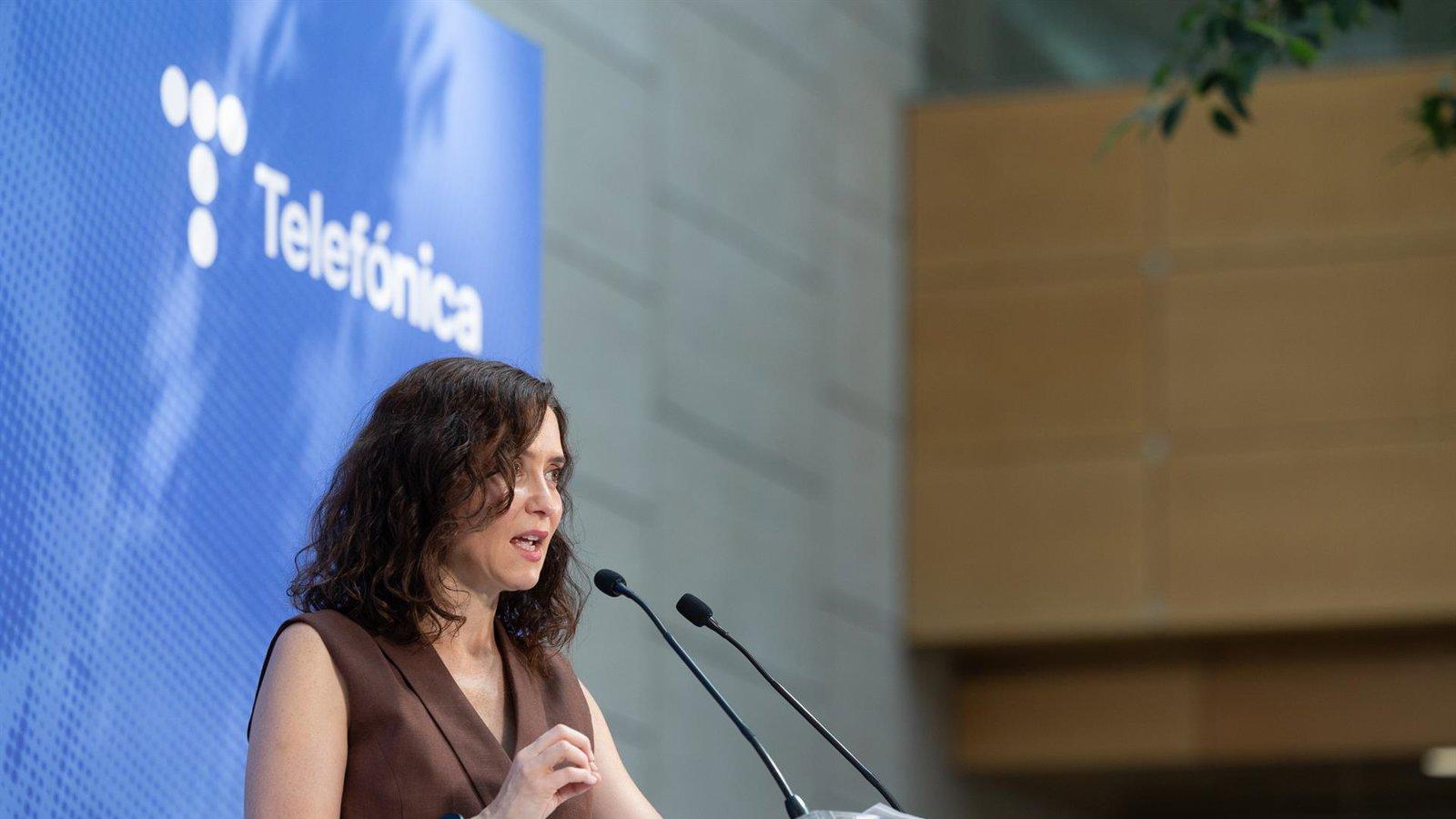 La presidenta Ayuso afirma que los servicios de la Comunidad están preparados ante el incendio de Almorox