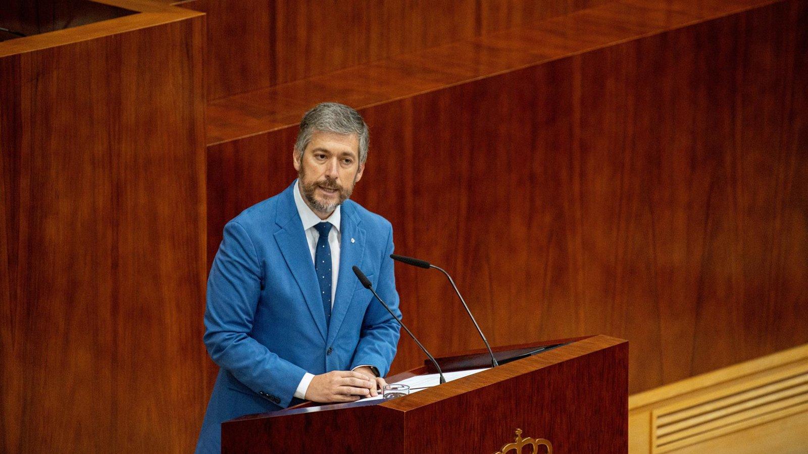 La Comunidad ejecuta ya las 80 medidas de su plan de natalidad