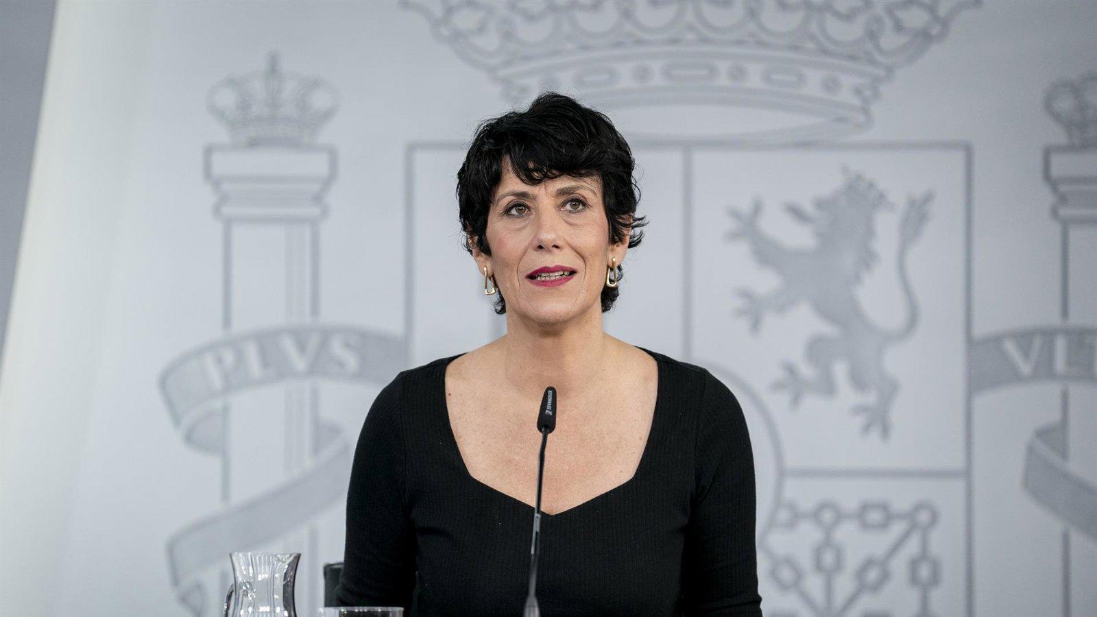 Saiz acusa a "ultraderechistas" de buscar "dañar al presidente"