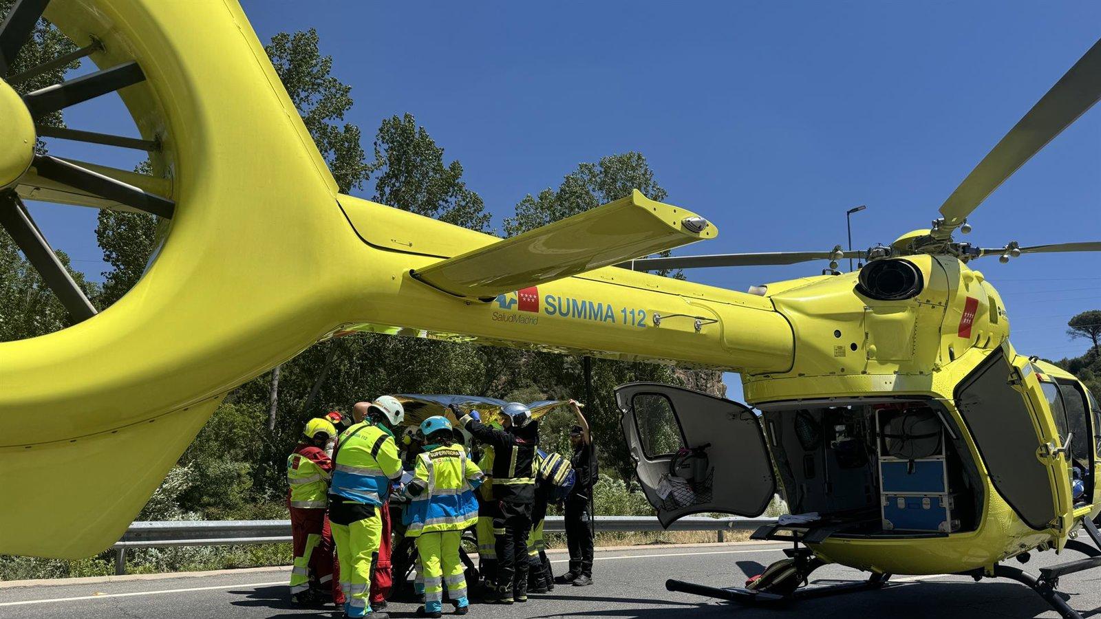Choque frontal en la M-501 deja dos jóvenes graves en Pelayos de la Presa