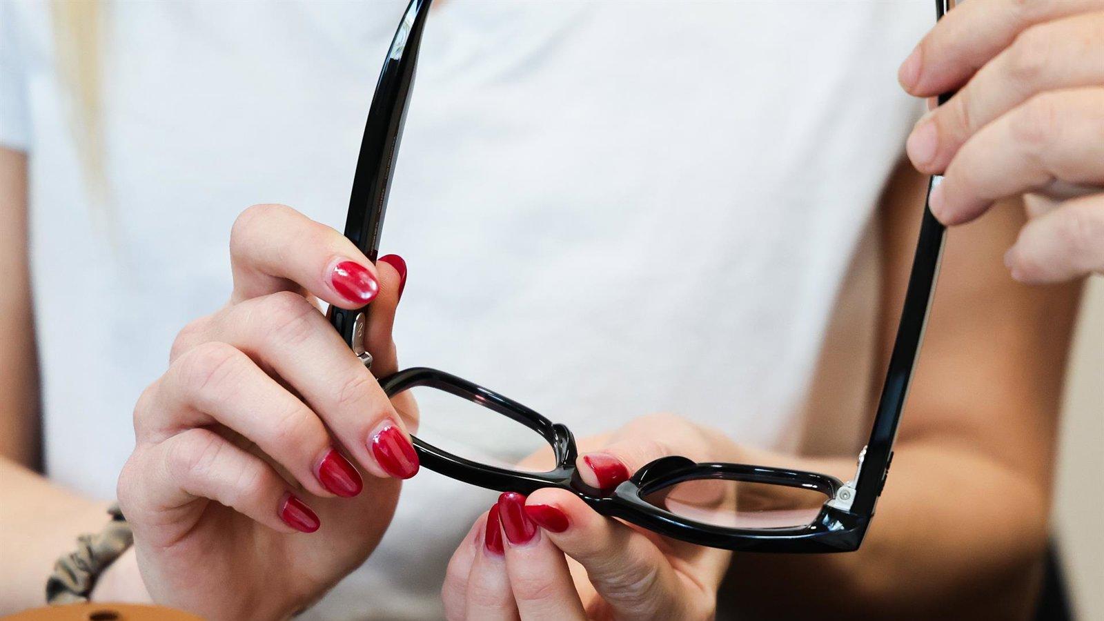 Meta actualiza sus gafas inteligentes 