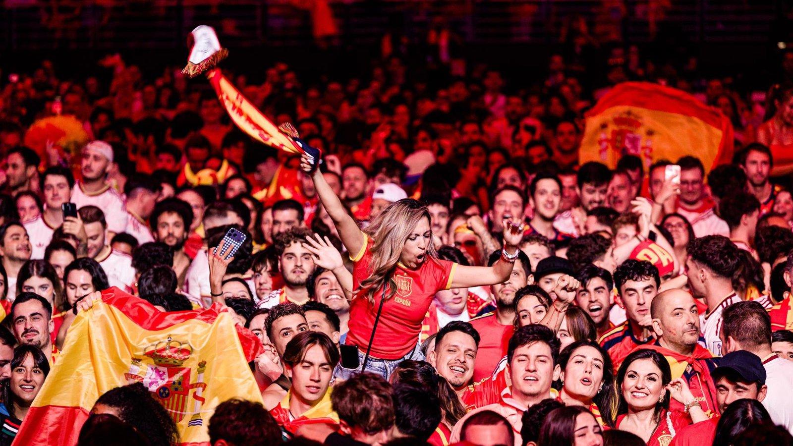 Madrid celebra la victoria mundial de España contra Argentina
