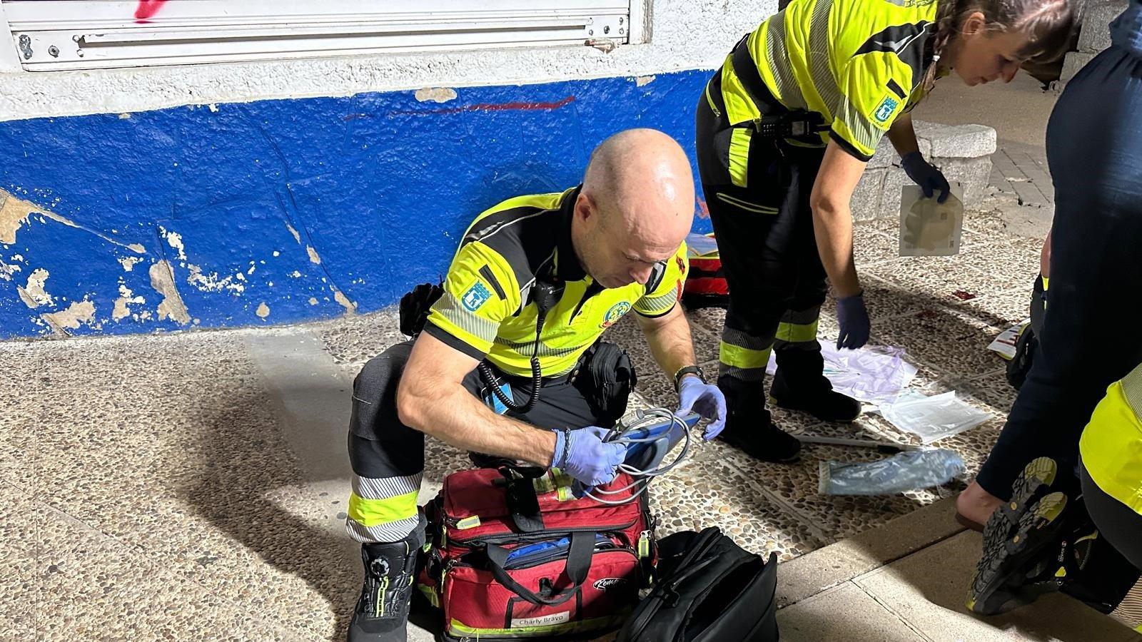 Fallece un joven de 23 años y dos menores resultan heridos por arma blanca en Ciudad Lineal