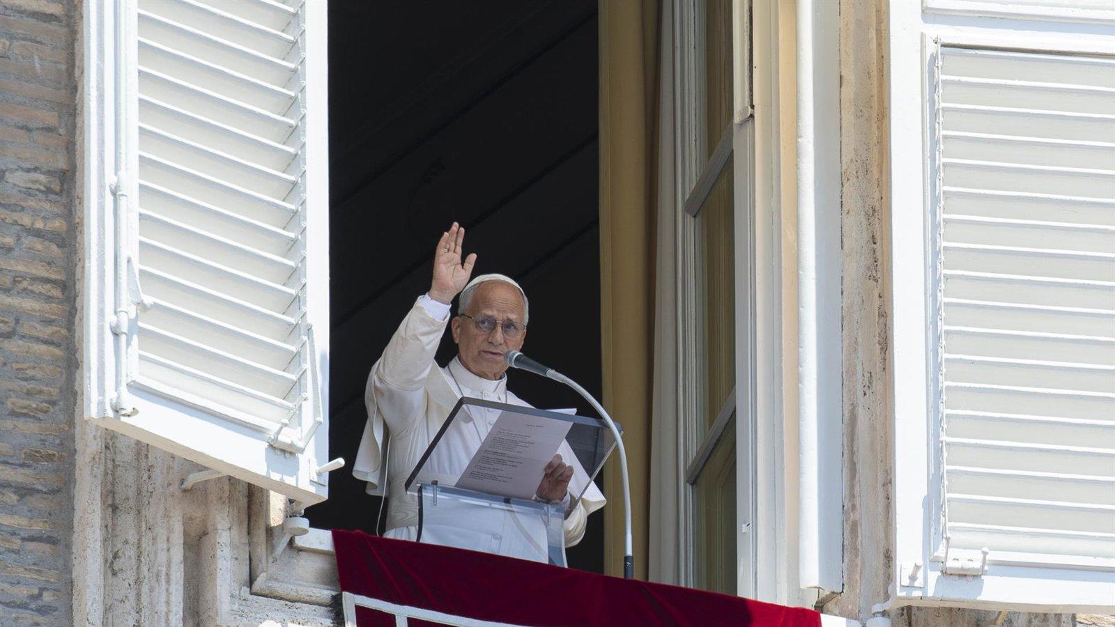 El Papa encomienda al Señor al pueblo venezolano en el Ángelus dominical en San Pedro
