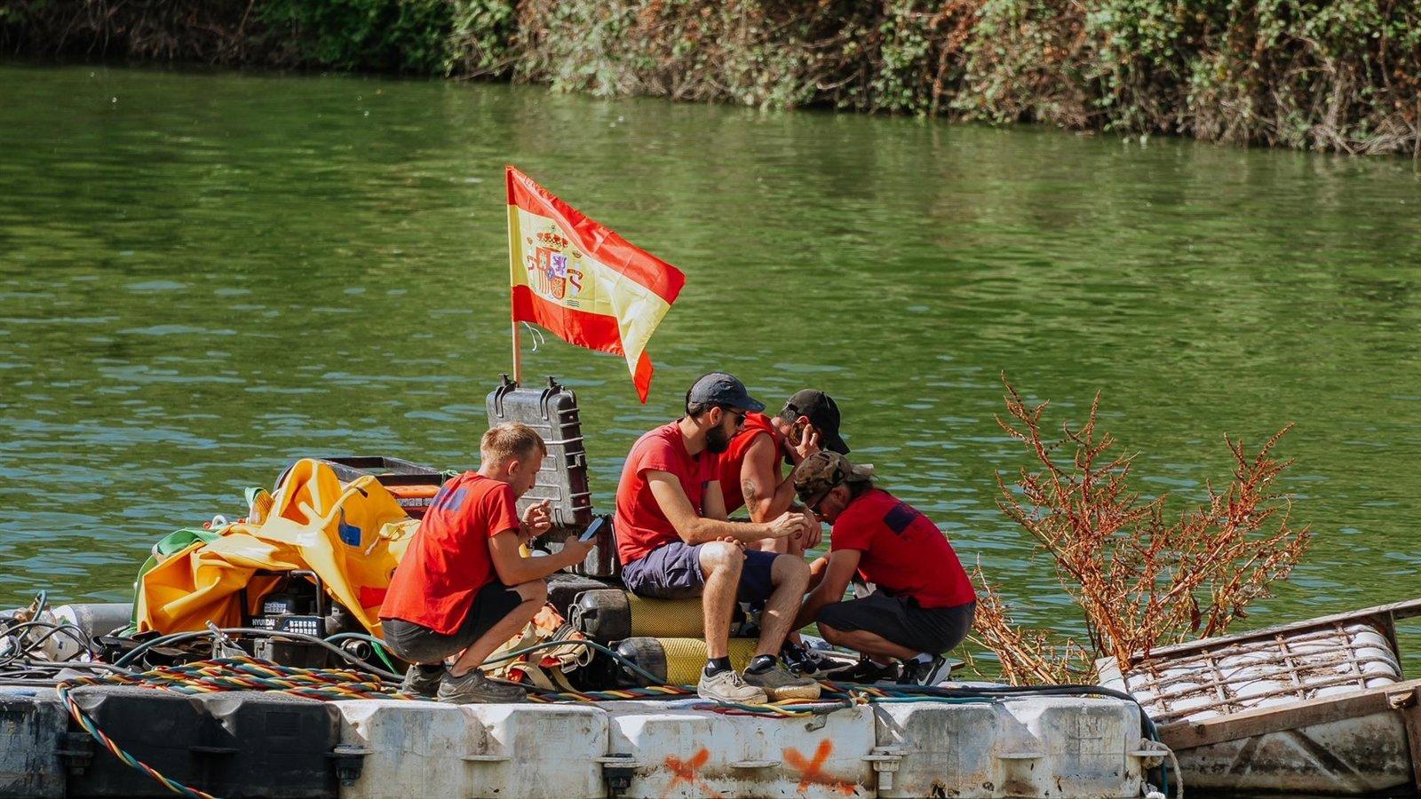 Las Rozas concede 24.103,20 euros para recuperar la estatua de los cormoranes de Molino de la Hoz