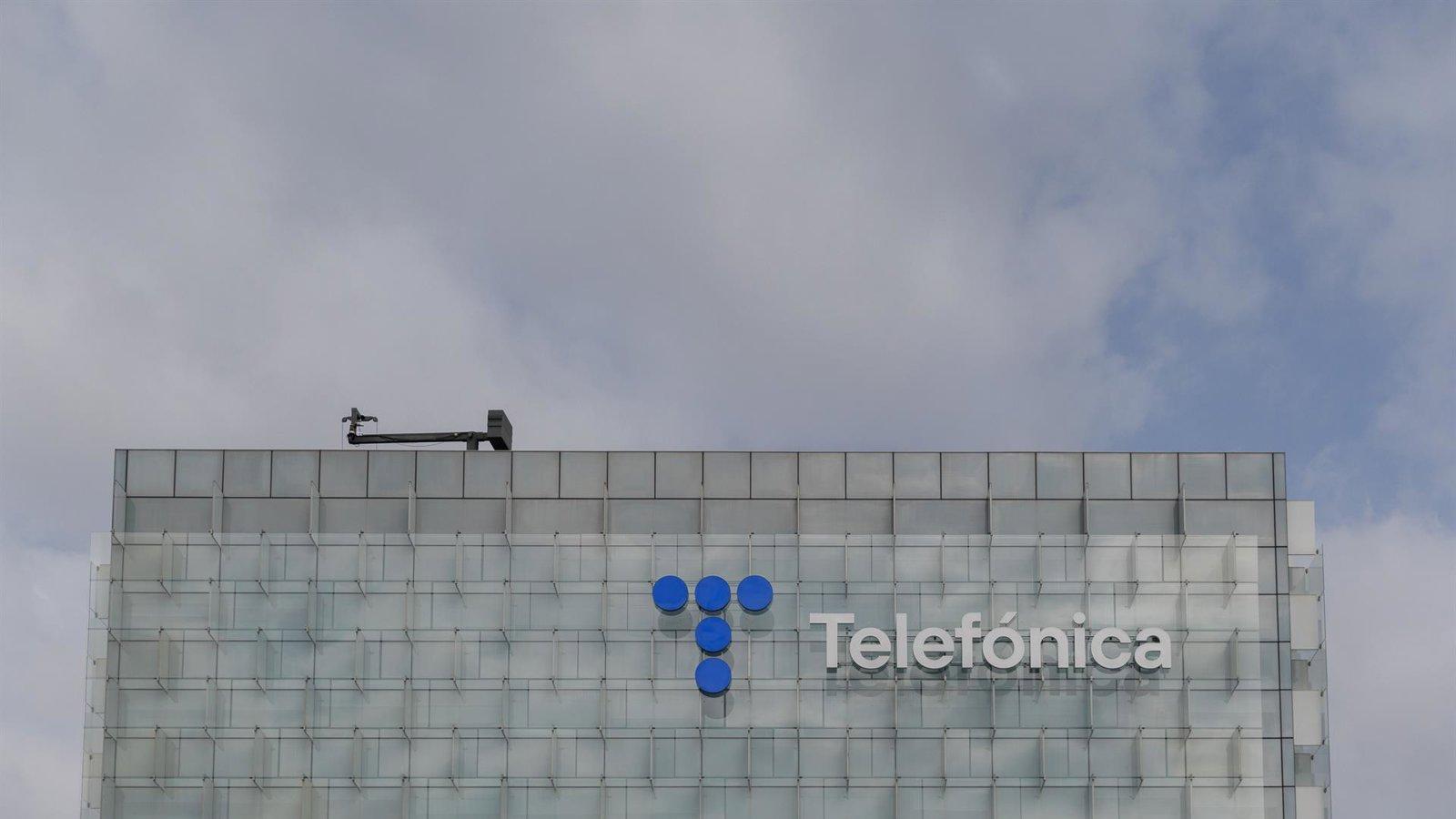 Telefónica y La Rioja firman protocolo para mejorar las telecomunicaciones
