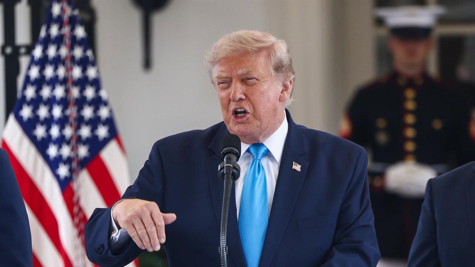 Trump carga contra el Gobierno de Sánchez por la crisis migratoria de Ceuta