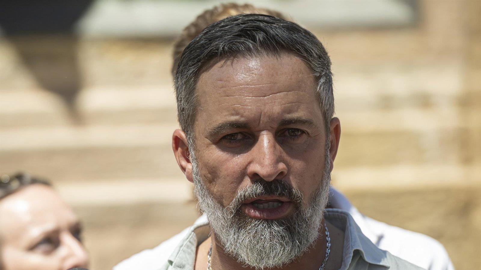Abascal pide militarizar permanentemente la frontera de Ceuta