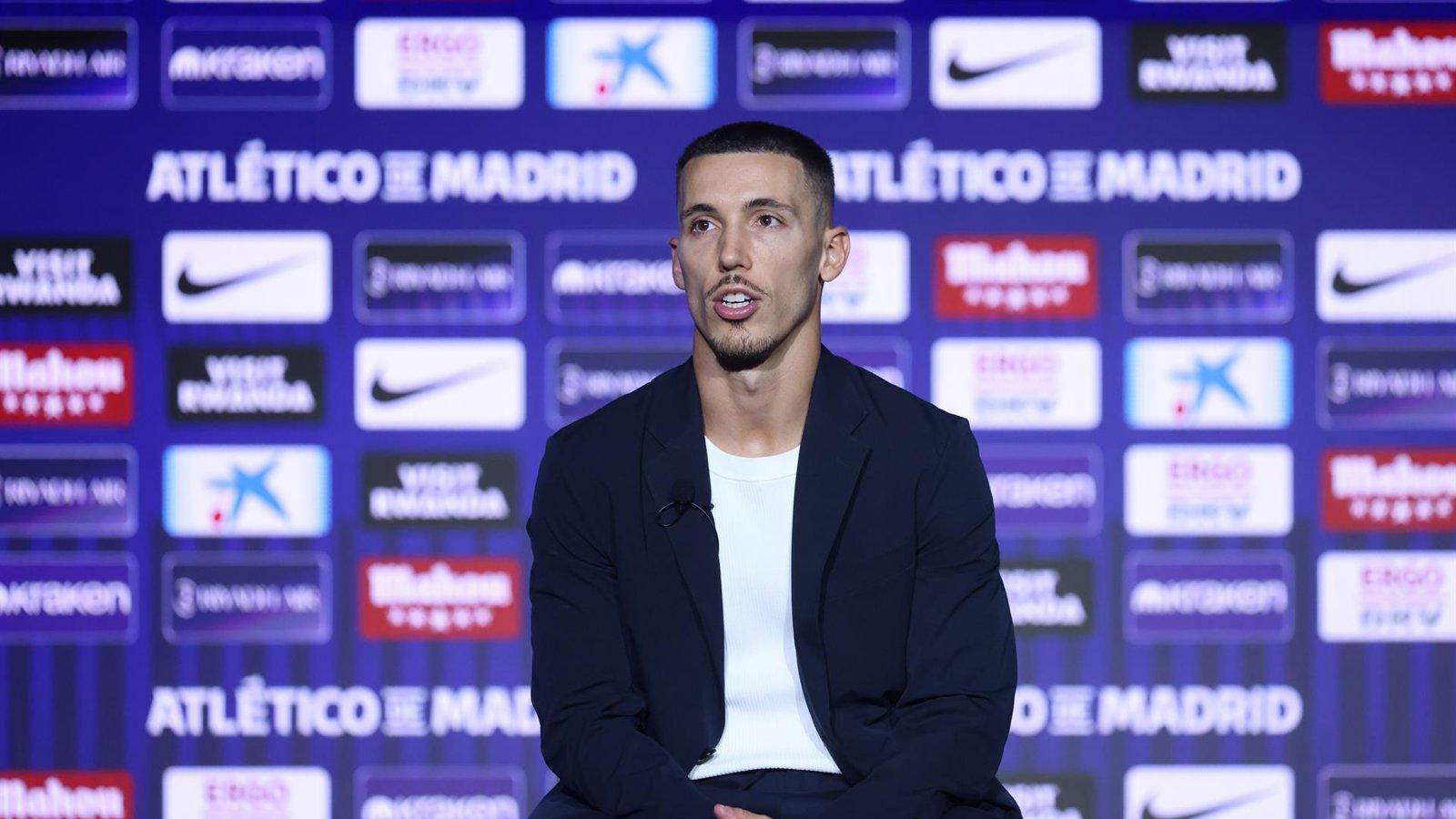 Grimaldo: "Cumplo un sueño con mi llegada al Atlético de Madrid" Grimaldo: "Cumplo un sueño con mi llegada al Atlético de Madrid"