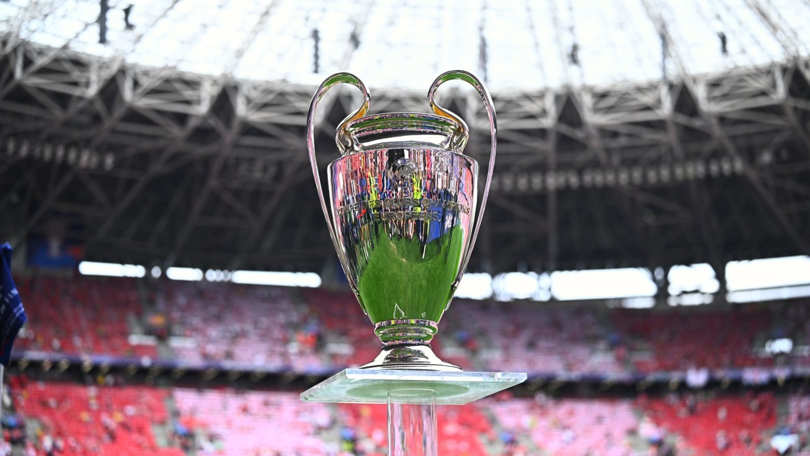 El Real Madrid y el Atlético conocerán sus rivales de Champions este jueves El Real Madrid y el Atlético conocerán sus rivales de Champions este jueves