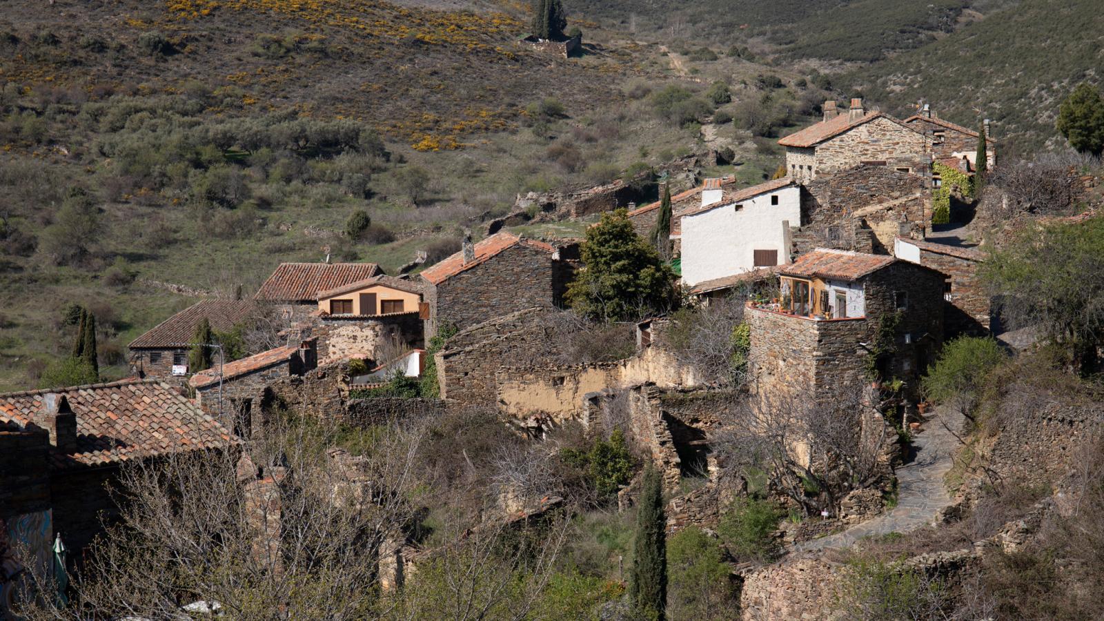 Madrid impulsa 119 comercios en sus pueblos más pequeños Madrid impulsa 119 comercios en sus pueblos más pequeños