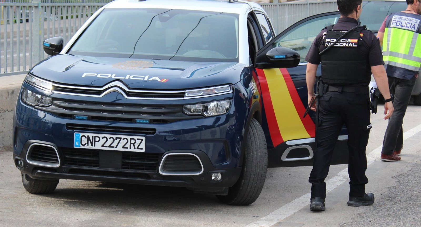 La Policía Nacional desmantela una red de tráfico de migrantes y droga en el Mediterráneo La Policía Nacional desmantela una red de tráfico de migrantes y droga en el Mediterráneo