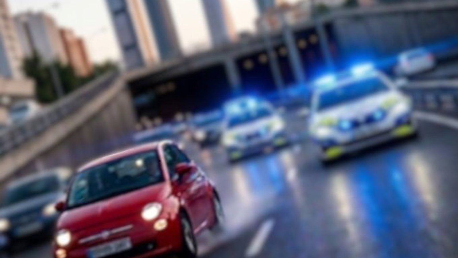 Detenido tras conducir en sentido contrario por la M-30 Detenido tras conducir en sentido contrario por la M-30
